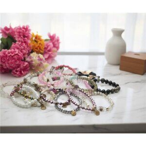 Bracelet Lot 17  Eremish Stretch 1 Betsey  1 Pittard  1 AB 1 BEB All Signed 20PC